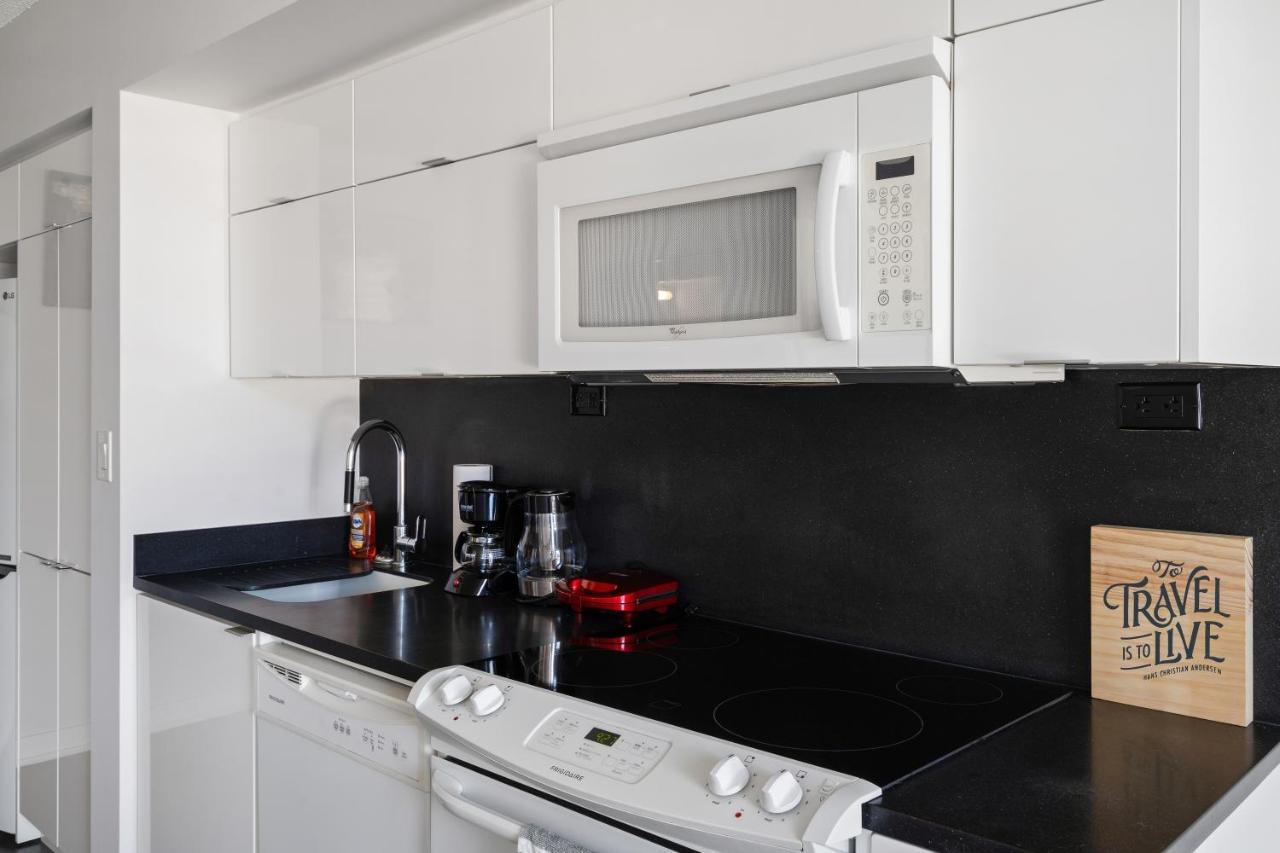 Family Oriented Downtown Toronto 2Bdrm Condo With Parking & Office Space Buitenkant foto