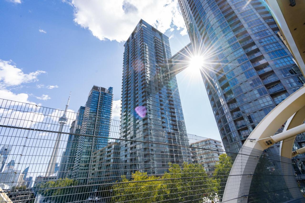 Family Oriented Downtown Toronto 2Bdrm Condo With Parking & Office Space Buitenkant foto