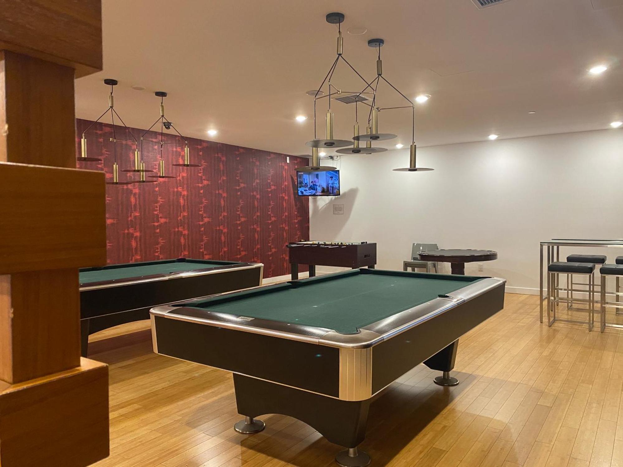Family Oriented Downtown Toronto 2Bdrm Condo With Parking & Office Space Buitenkant foto